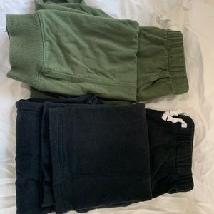 Carter's sweatpants 2 pair . Size 8